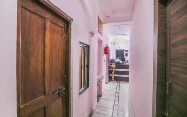 Ma Kali Guest House by OYO Rooms