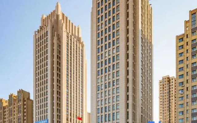 Yijia Holiday Hotel