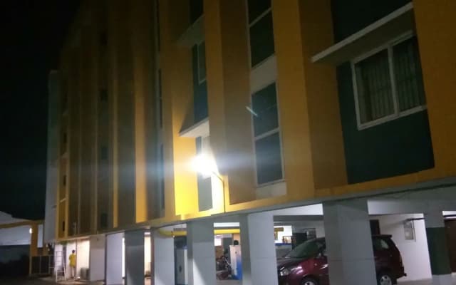 Challenger Residency