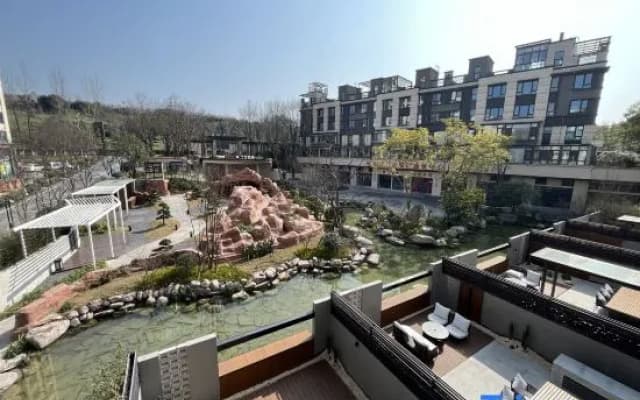 Jiangshang Langyue Hotel