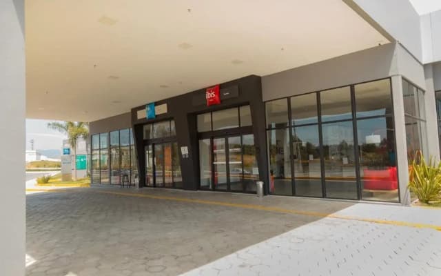Ibis Lorena - Circuito da Fé