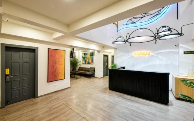 Hotel Banzai Rooms
