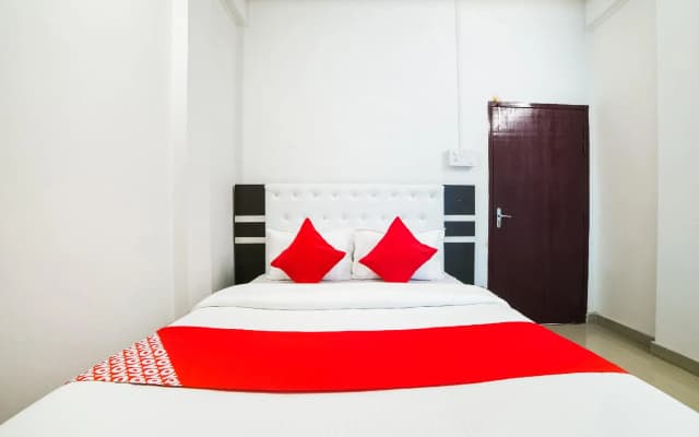 Capital O 49039 Aashiyana Home