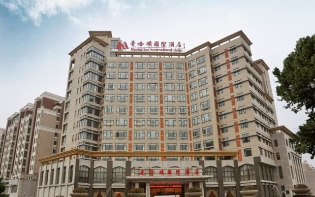 Manhattan International Hotel