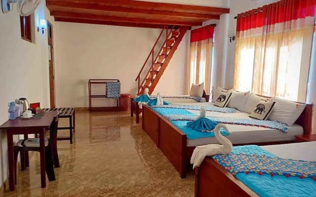 Hungry Lion Resort and Restaurant
