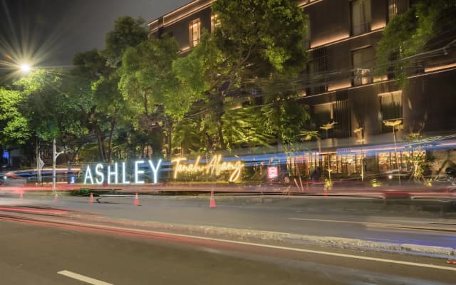 Ashley Tanah Abang