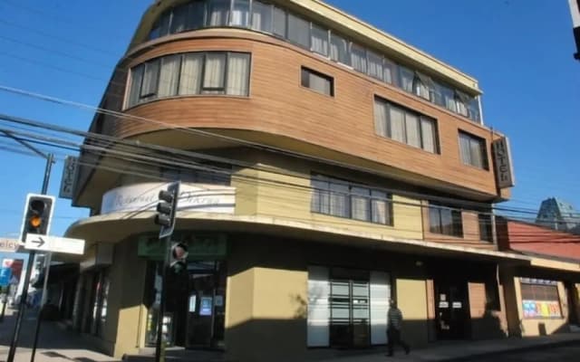 Hotel Dikran