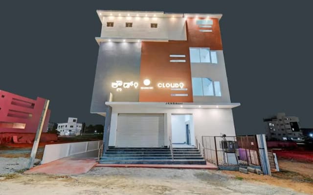 Hotel Cloud 9 Luxury stay - Mysore