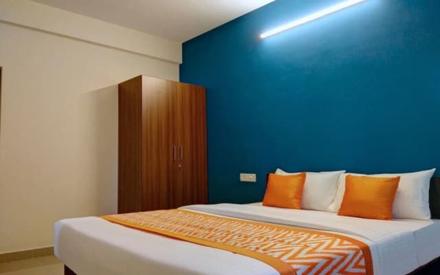Hotel 12 Degree West by OYO Rooms
