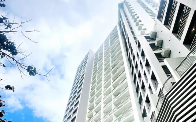 Hayat Sky Towers