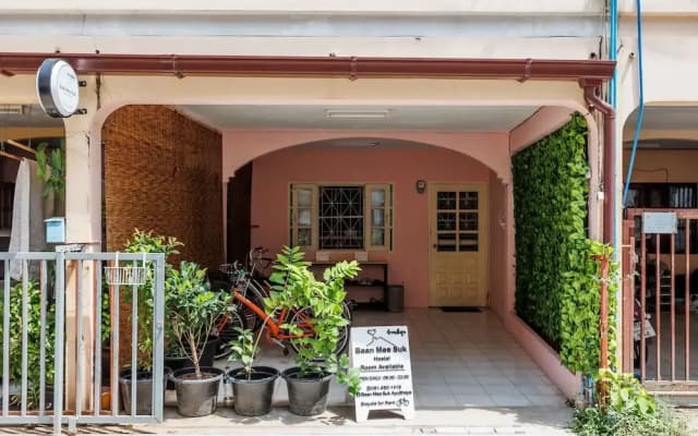 Baan Mee Suk Ayutthaya - Hostel