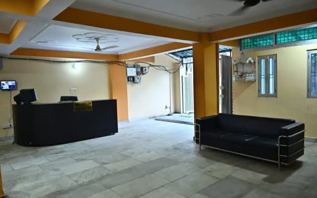 Hotel Shree Kashi Inn