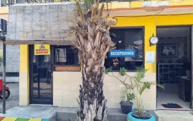 Hotel O New Asembagus 2