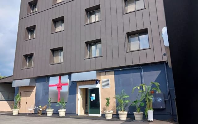 Rest Hotel