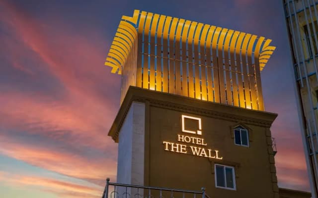 Jecheon The Wall Hotel