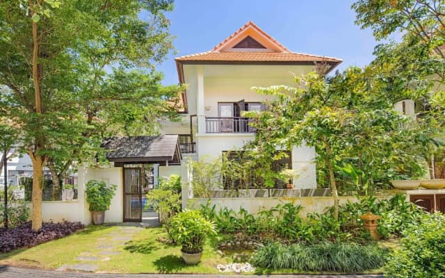 Luxury Danang Beach Pool Villa