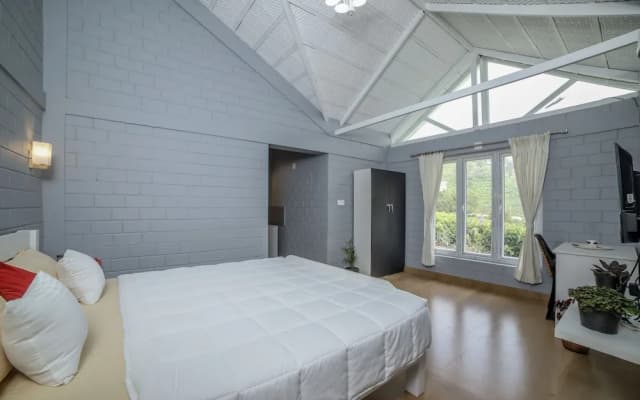 Hillcroft Bungalow