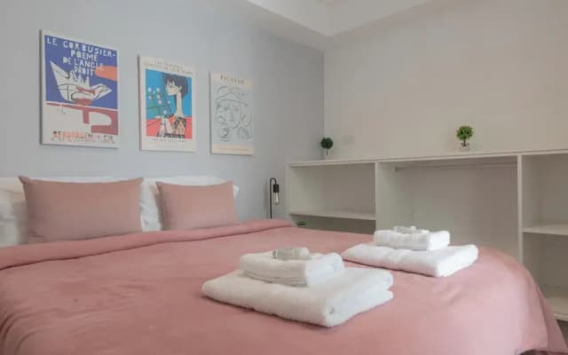 MOT +  New Villa vega- Piscina, Terraza & BBQ 8 pax