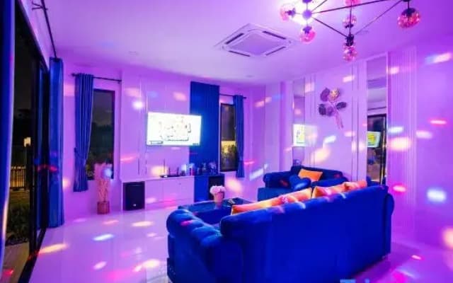 Vida PoolVilla Pattaya Bang Saray Beach 1 km.