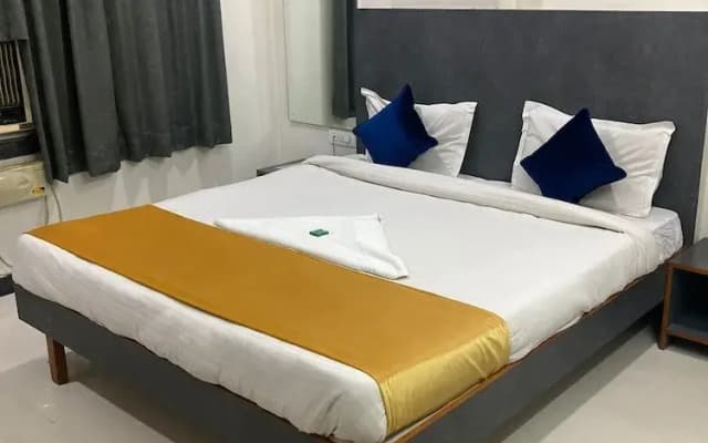 Hotel Ville Parle