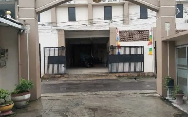 Four Hostel Bandar Lampung