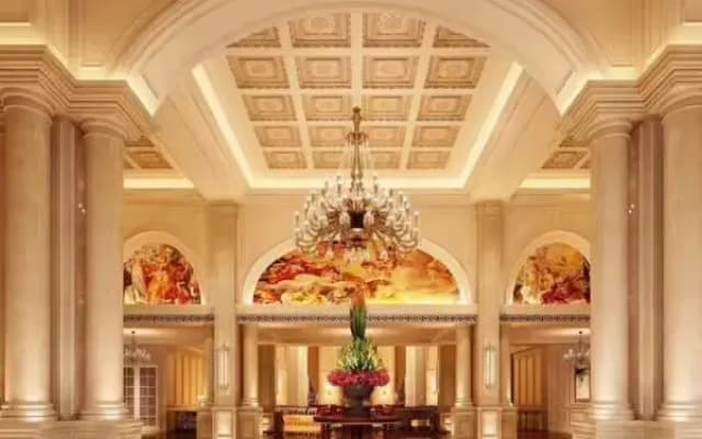 Phoenix Lake International Resort Hotel