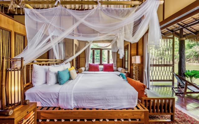 The FloatHouse River Kwai