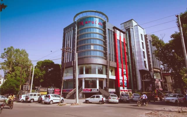 Hotel Narula's Aurrum