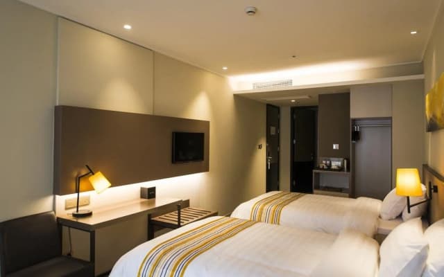 Homeinn Plus Dinosaur Park Wanda Plaza ChangZhou