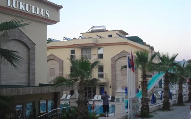 Grand Lukullus Hotel