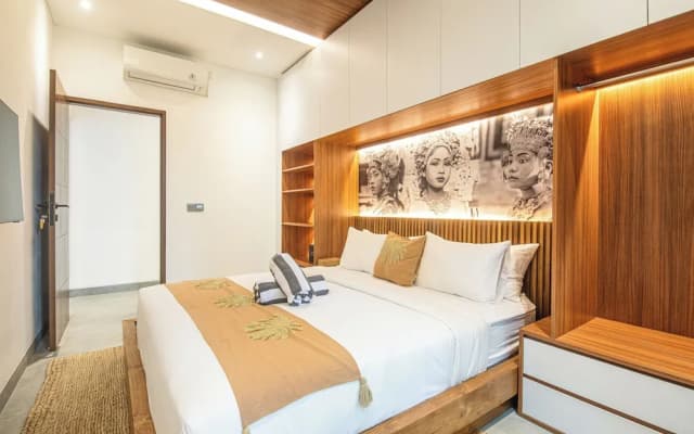 Contemporary 5BR Villa , AC, Water Filter