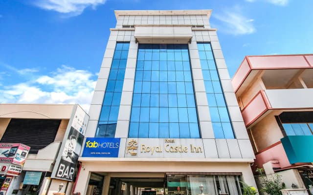 FabHotel Prime Royal Castle