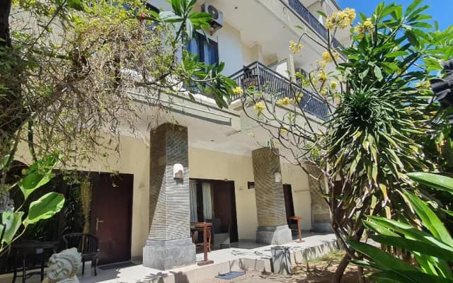 Hotel O Ari Beach Inn