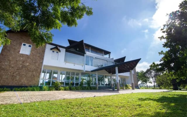 Subaseth Villa