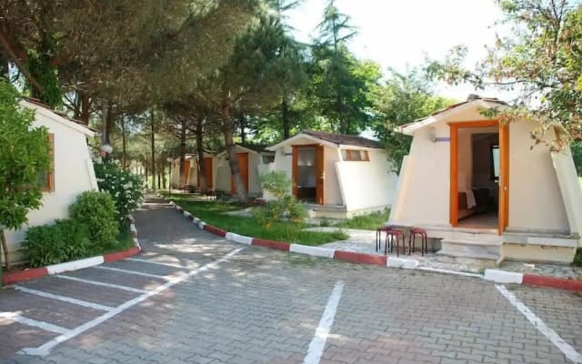 Shila Tatil Köyü