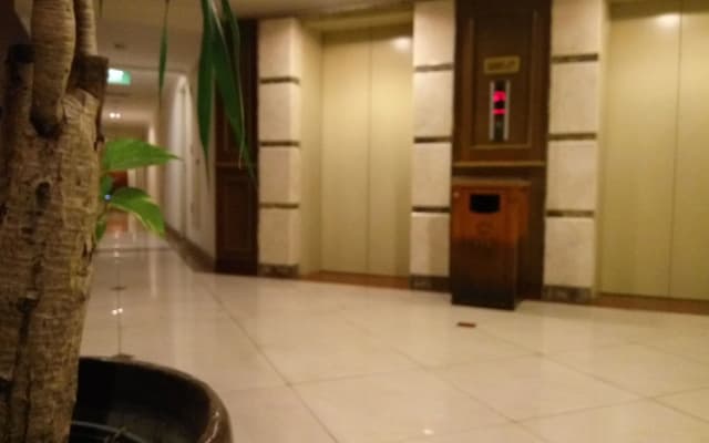The Majesty Business and Family Hotel