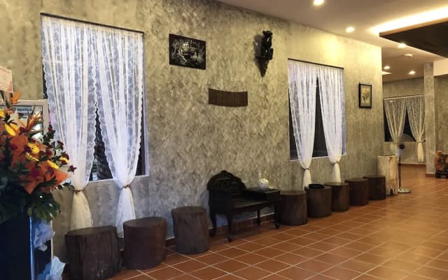Oriental 12 Residence