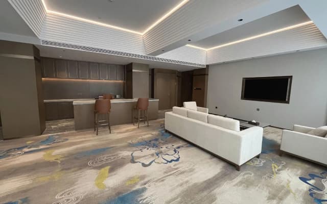 Ding Zhou International Hotel