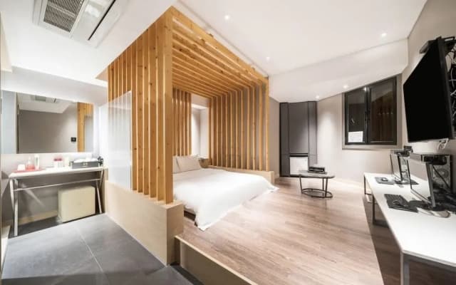 Hotel Myeong Jak