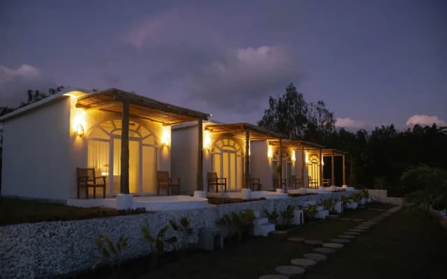 Cinze Villas and Hot Spring
