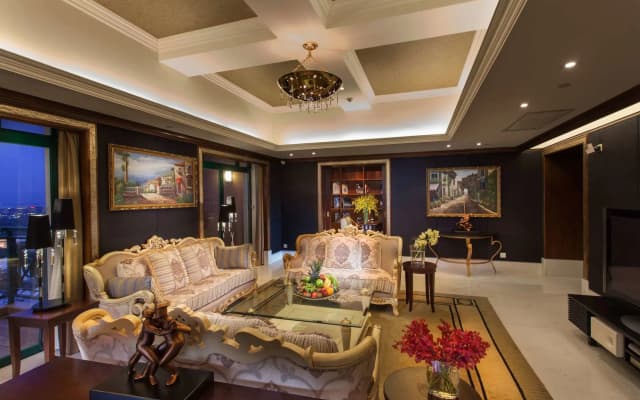 Hotel Indigo Shenzhen Overseas Chinese Town by IHG