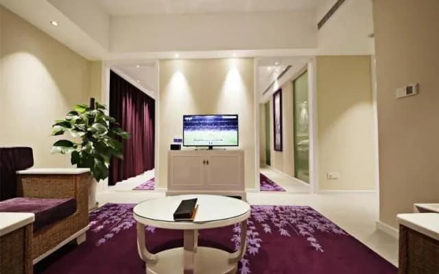 Howard Johnson By Wyndham City Of Flower Hotel Kunming