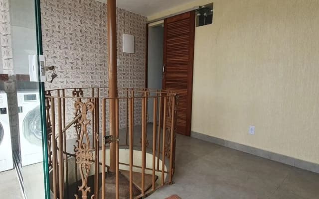 Vista mar, duplex a 20 mts praia do forte, jacuzzi e wifi
