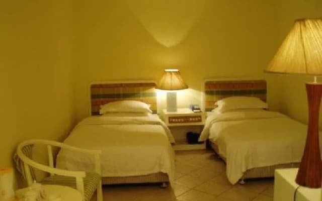 Guanlai Business Hotel - Sanya