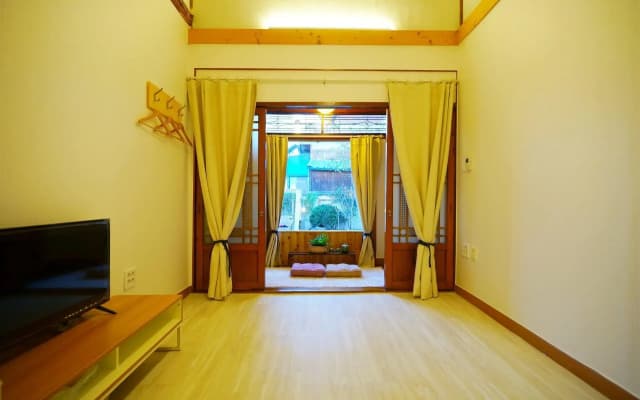 Jeonju Village Skylove