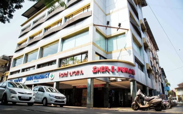 Hotel Aroma Executive