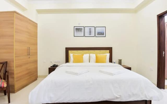 Bluo Modern Studio @ Dlf Golf Course Road