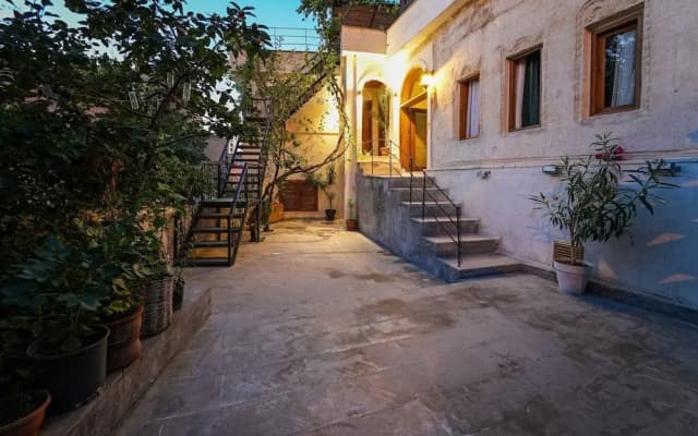 Matiana View Cave Hotel