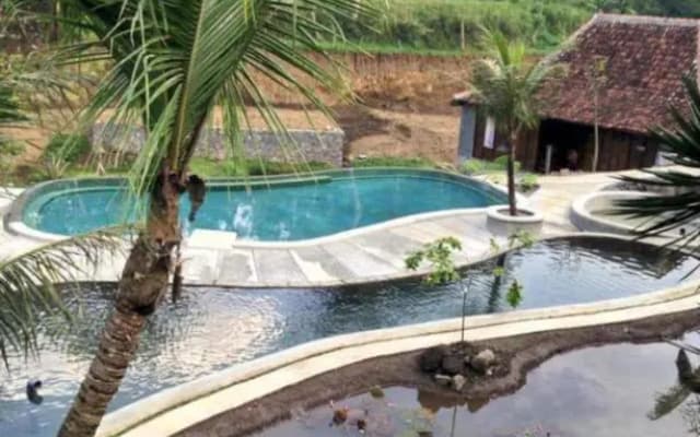 Kampung Lumbung Boutique Hotel