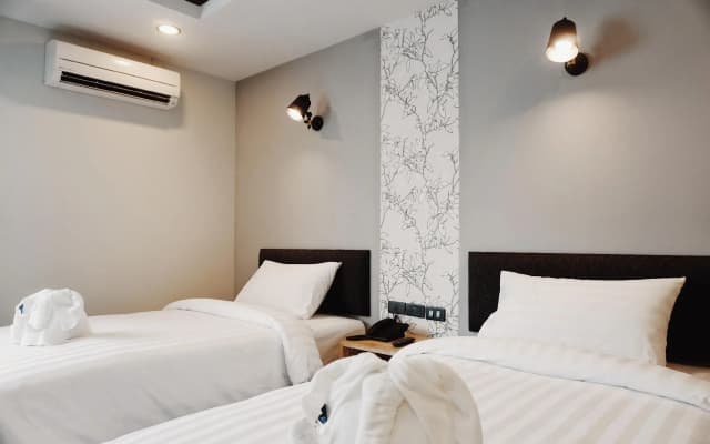 Peppery Hills Hotel